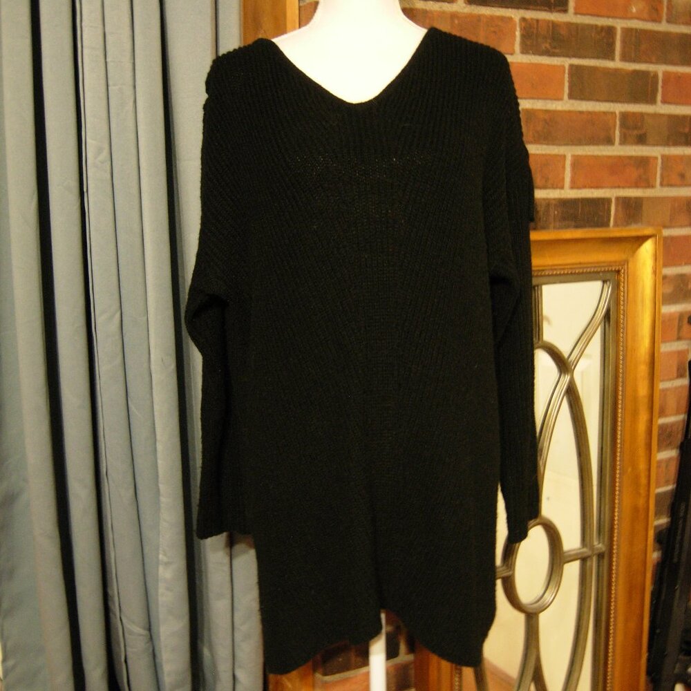 She & Sky Black Lace Up Shoulder Sweater OS